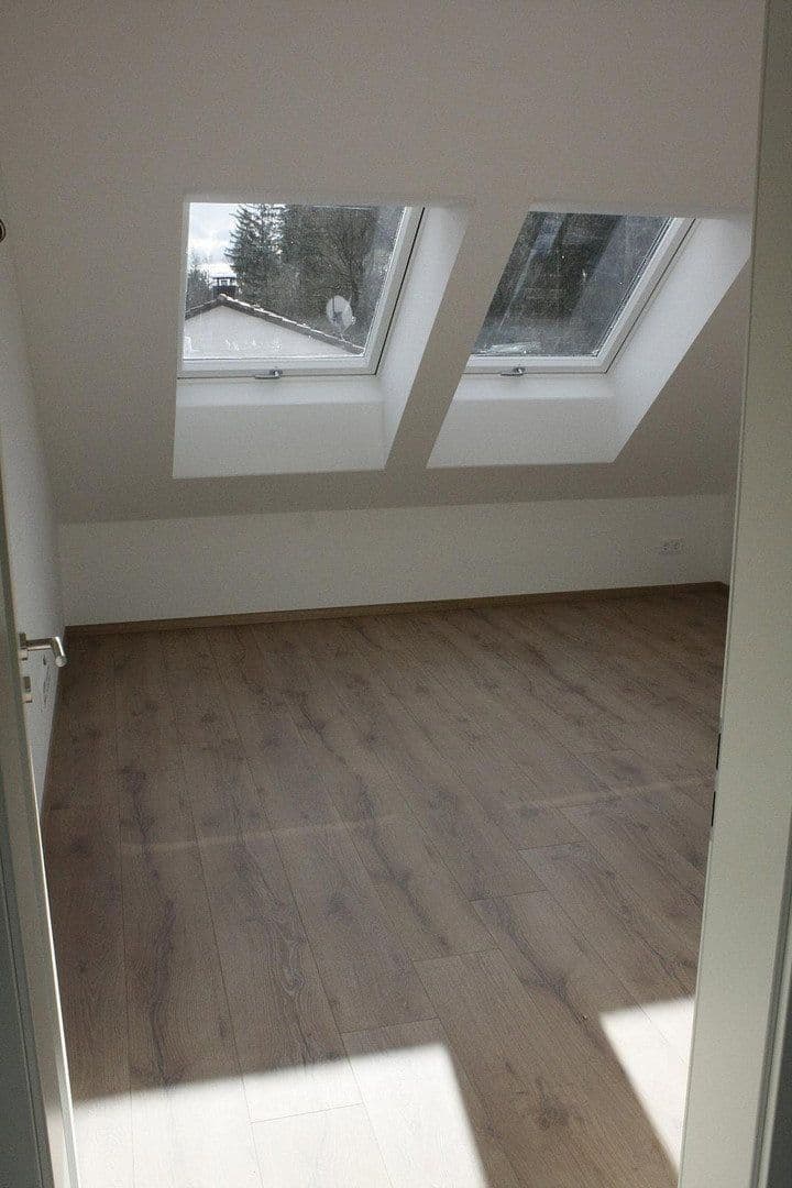 Pronájem bytu 4+1 120 m², Thalhausen, Bavorsko Pronájem bytu 4+1 120 m², Thalhausen, Bavorsko