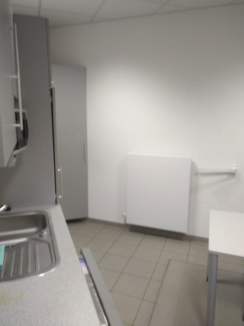 Pronájem kanceláře 67 m², Poststraße 6, Berga-Wünschendorf, Durynsko Pronájem kanceláře 67 m², Poststraße 6, Berga-Wünschendorf, Durynsko