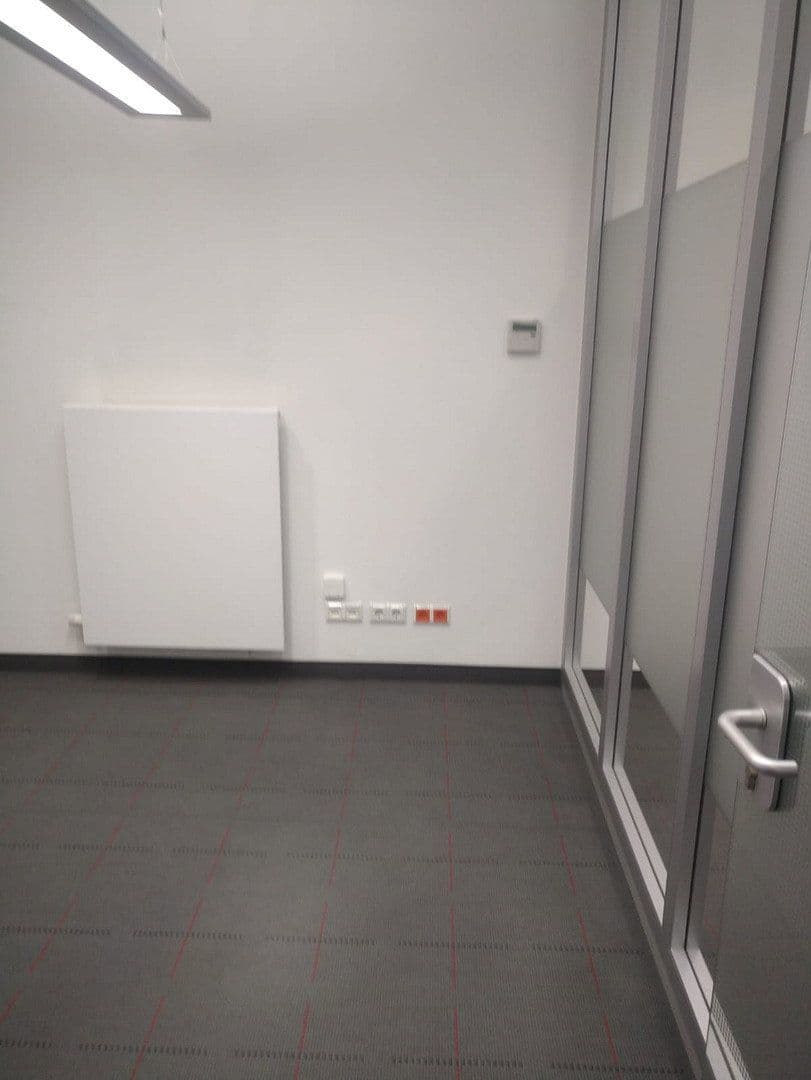 Pronájem kanceláře 67 m², Poststraße 6, Berga-Wünschendorf, Durynsko Pronájem kanceláře 67 m², Poststraße 6, Berga-Wünschendorf, Durynsko