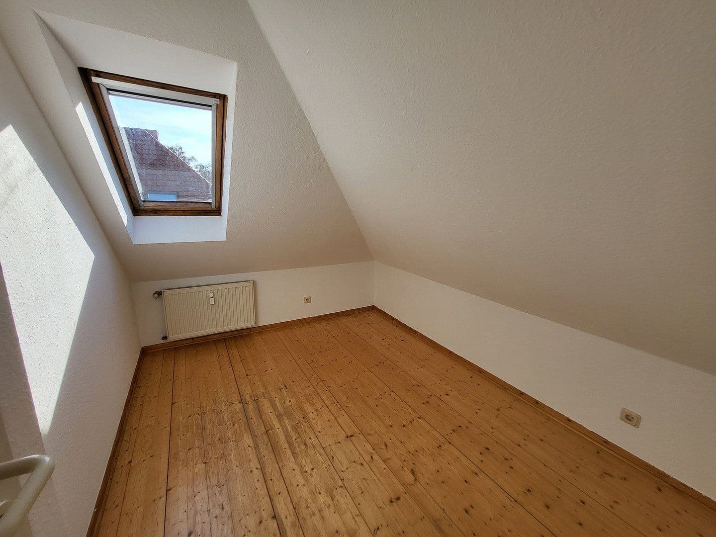 Pronájem bytu 3+1 1 m², Baurat-Gerber-Straße 18, Göttingen, Dolní Sasko Pronájem bytu 3+1 1 m², Baurat-Gerber-Straße 18, Göttingen, Dolní Sasko