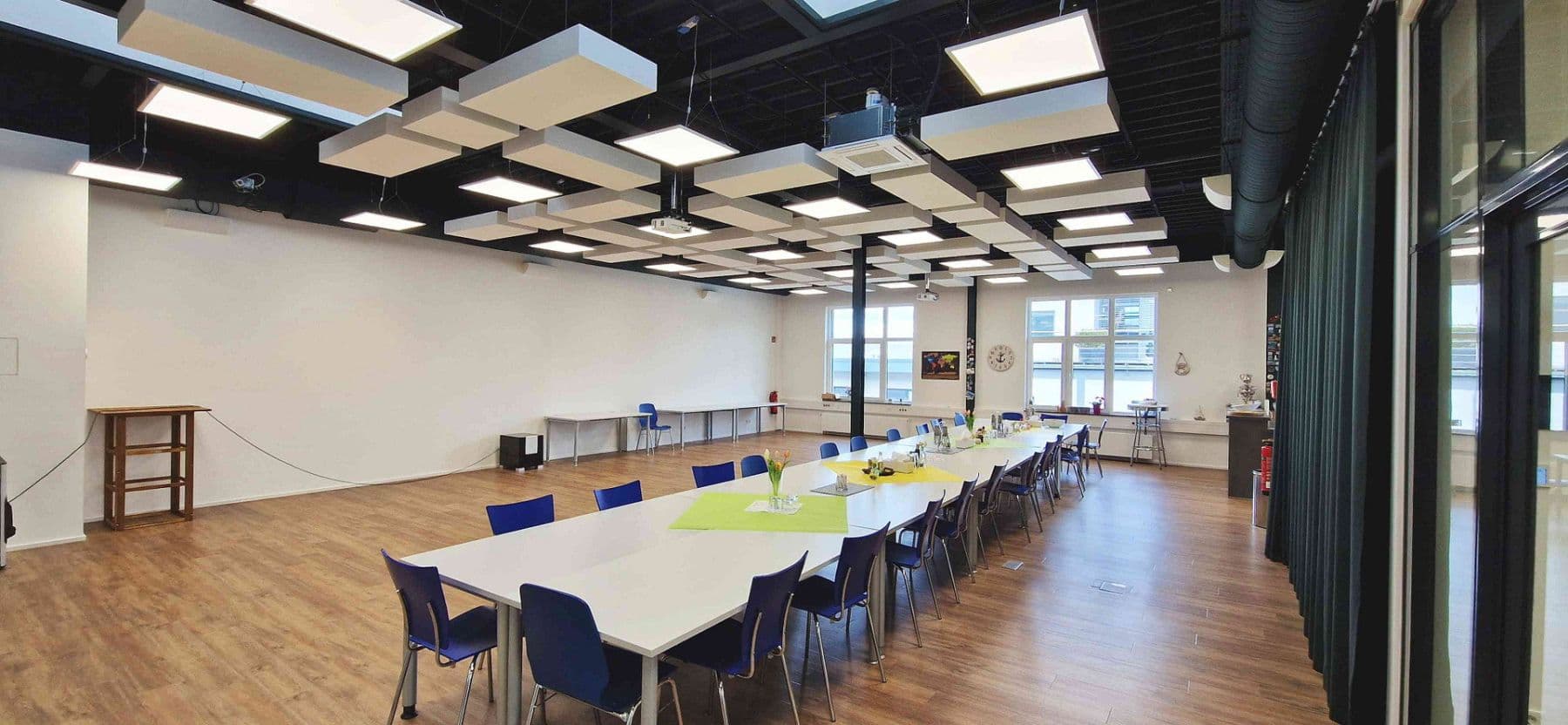 Prodej kanceláře 1.160 m², Hürth, Severní Porýní-Vestfálsko Prodej kanceláře 1.160 m², Hürth, Severní Porýní-Vestfálsko