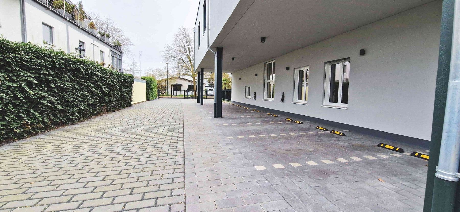 Prodej kanceláře 1.160 m², Hürth, Severní Porýní-Vestfálsko Prodej kanceláře 1.160 m², Hürth, Severní Porýní-Vestfálsko