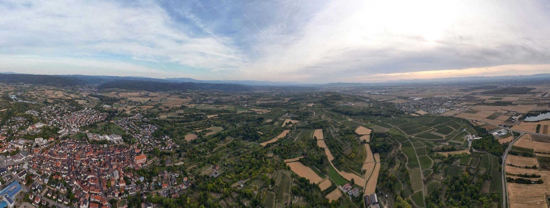 Prodej bytu 3+1 97 m², Carl-Hermann-Jäger-Straße 1d, Ettenheim, Bádensko-Württembersko Prodej bytu 3+1 97 m², Carl-Hermann-Jäger-Straße 1d, Ettenheim, Bádensko-Württembersko