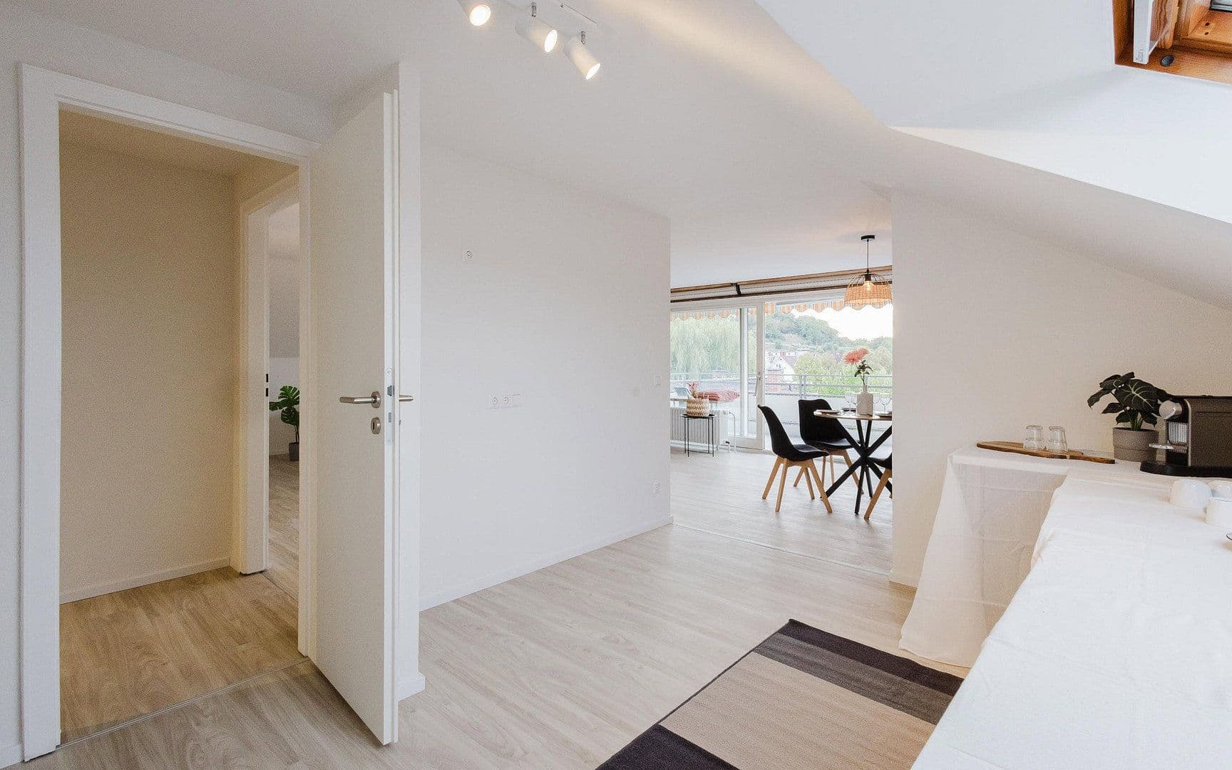Prodej bytu 3+1 97 m², Carl-Hermann-Jäger-Straße 1d, Ettenheim, Bádensko-Württembersko Prodej bytu 3+1 97 m², Carl-Hermann-Jäger-Straße 1d, Ettenheim, Bádensko-Württembersko