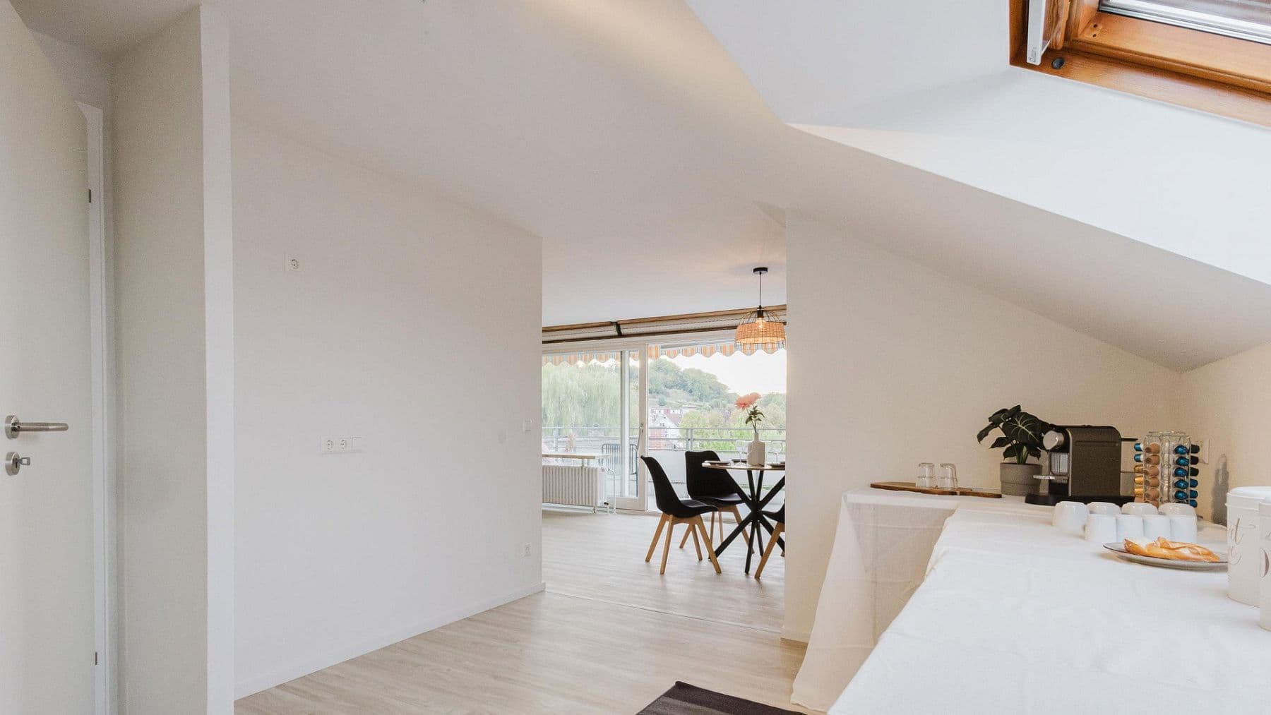 Prodej bytu 3+1 97 m², Carl-Hermann-Jäger-Straße 1d, Ettenheim, Bádensko-Württembersko Prodej bytu 3+1 97 m², Carl-Hermann-Jäger-Straße 1d, Ettenheim, Bádensko-Württembersko