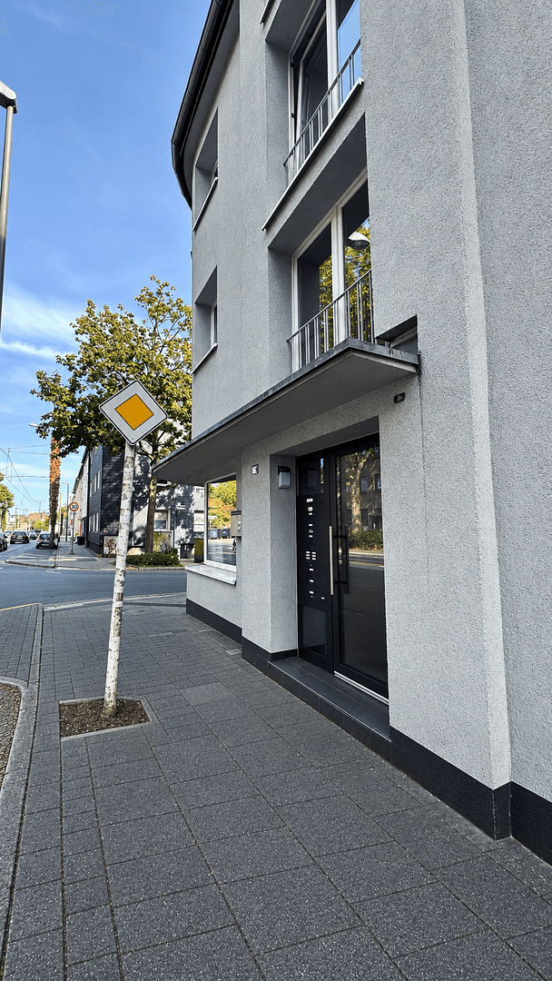 Pronájem bytu 2+kk 51 m², Frohnhauserstraße 137, Essen, Severní Porýní-Vestfálsko Pronájem bytu 2+kk 51 m², Frohnhauserstraße 137, Essen, Severní Porýní-Vestfálsko