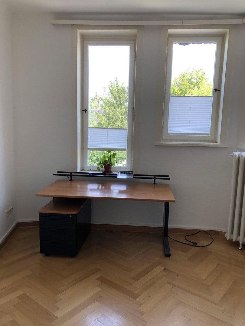 Pronájem bytu 1+1 23 m², Göttingen, Dolní Sasko Pronájem bytu 1+1 23 m², Göttingen, Dolní Sasko