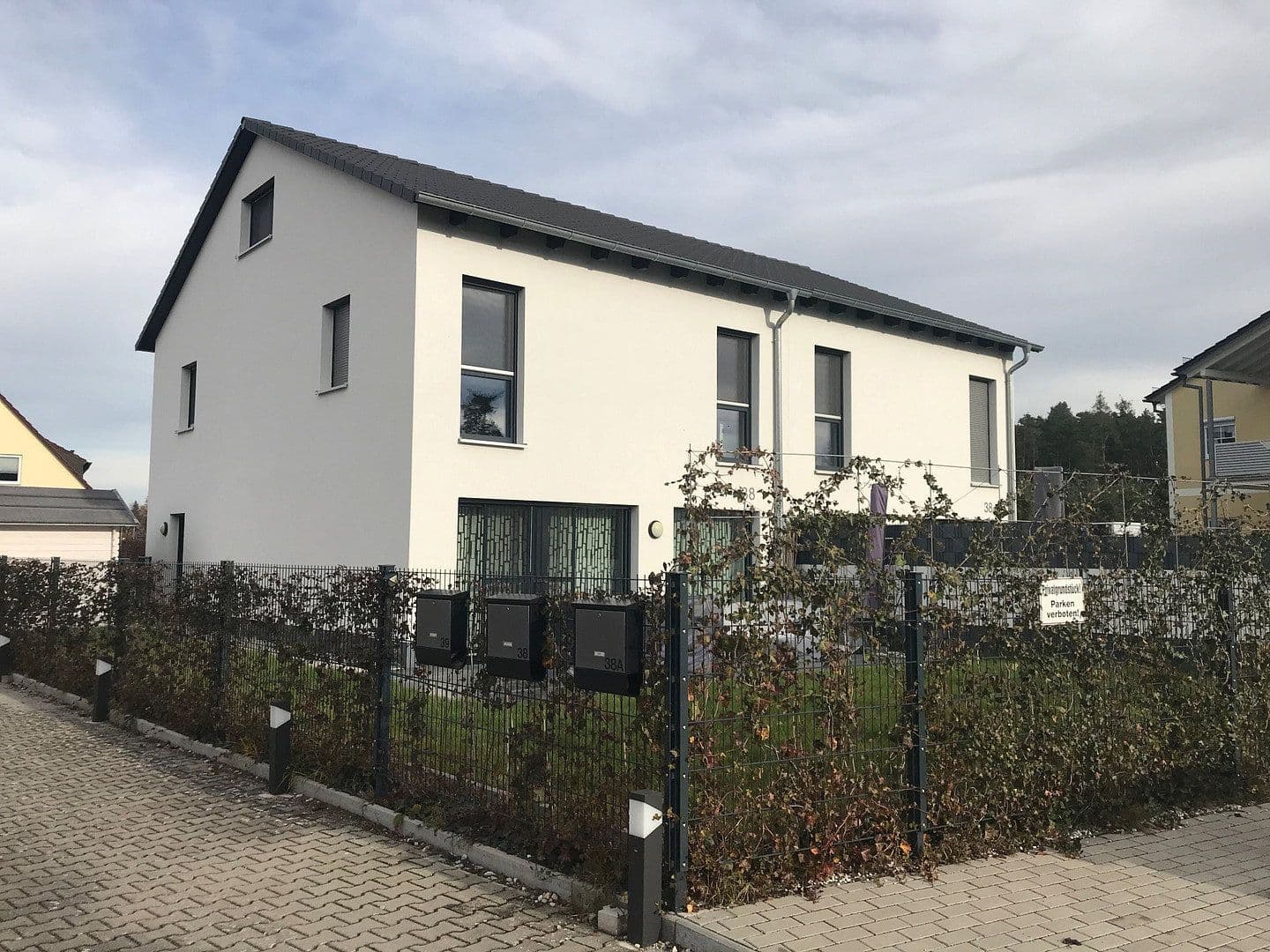 Prodej domu 145 m², pozemek 230 m², Feucht, Bavorsko Prodej domu 145 m², pozemek 230 m², Feucht, Bavorsko