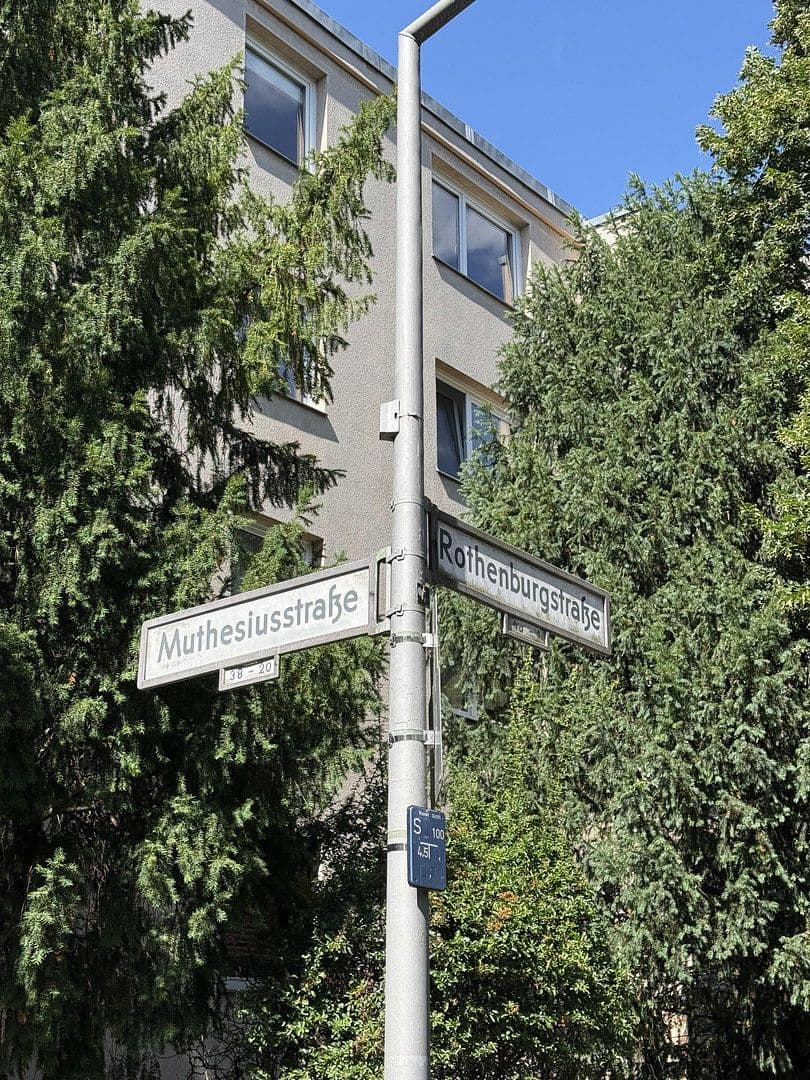 Pronájem bytu 2+1 57 m², Berlin-Steglitz, Berlín Pronájem bytu 2+1 57 m², Berlin-Steglitz, Berlín