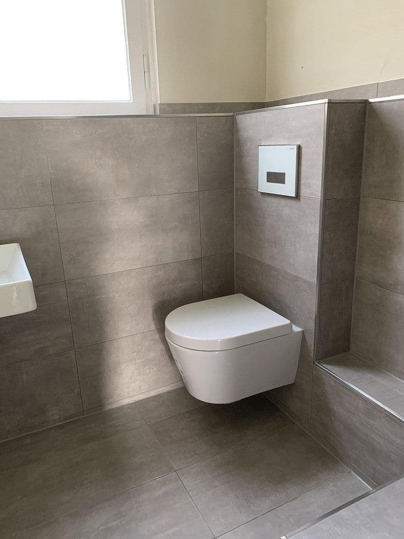 Pronájem bytu 2+1 57 m², Berlin-Steglitz, Berlín Pronájem bytu 2+1 57 m², Berlin-Steglitz, Berlín