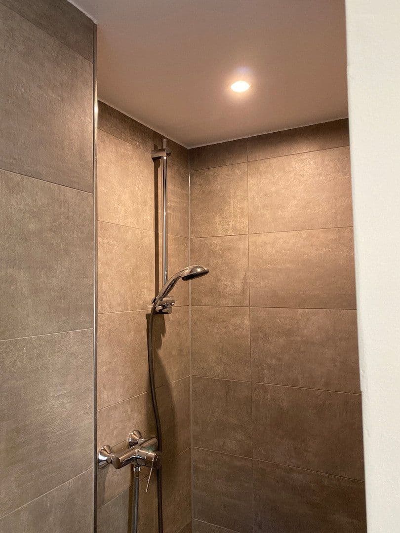 Pronájem bytu 2+1 57 m², Berlin-Steglitz, Berlín Pronájem bytu 2+1 57 m², Berlin-Steglitz, Berlín