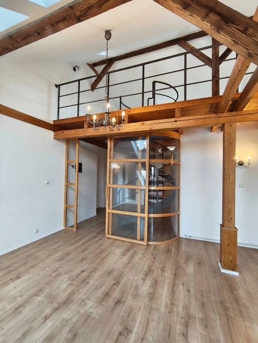 Pronájem bytu 3+kk 104 m², Chlumčanského, Praha, Praha Pronájem bytu 3+kk 104 m², Chlumčanského, Praha, Praha