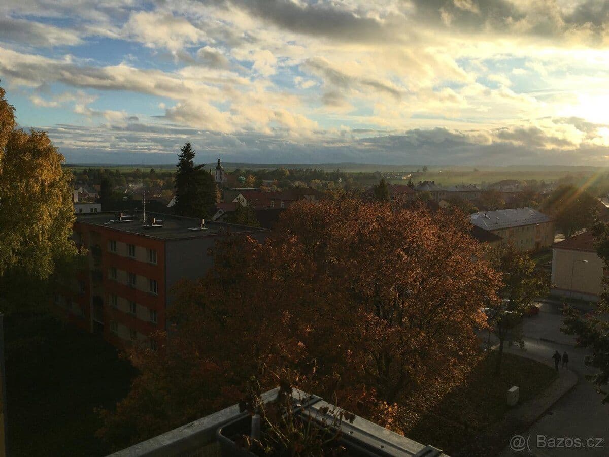 Prodej bytu 3+1 63 m², Mírová, Kralovice, Plzeňský kraj Prodej bytu 3+1 63 m², Mírová, Kralovice, Plzeňský kraj