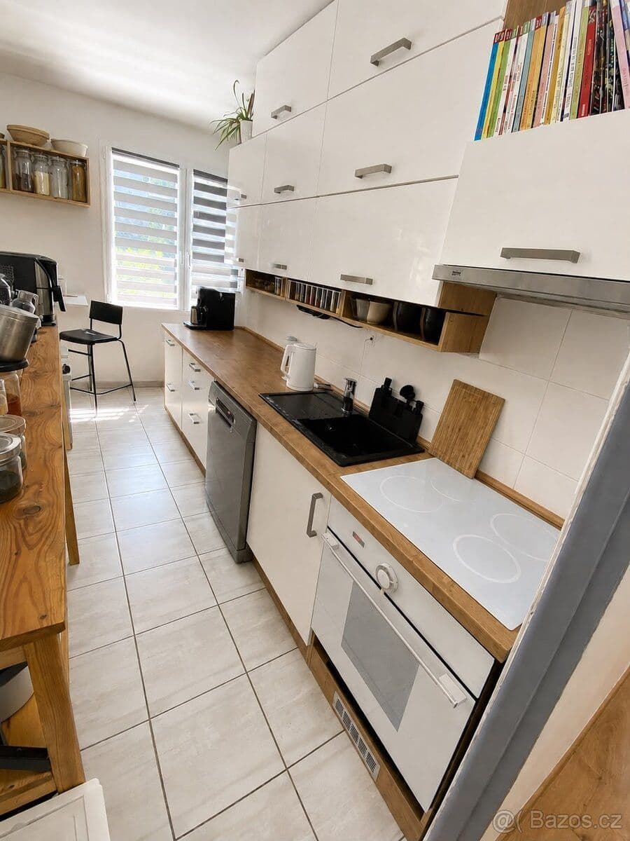 Prodej bytu 3+1 63 m², Mírová, Kralovice, Plzeňský kraj Prodej bytu 3+1 63 m², Mírová, Kralovice, Plzeňský kraj