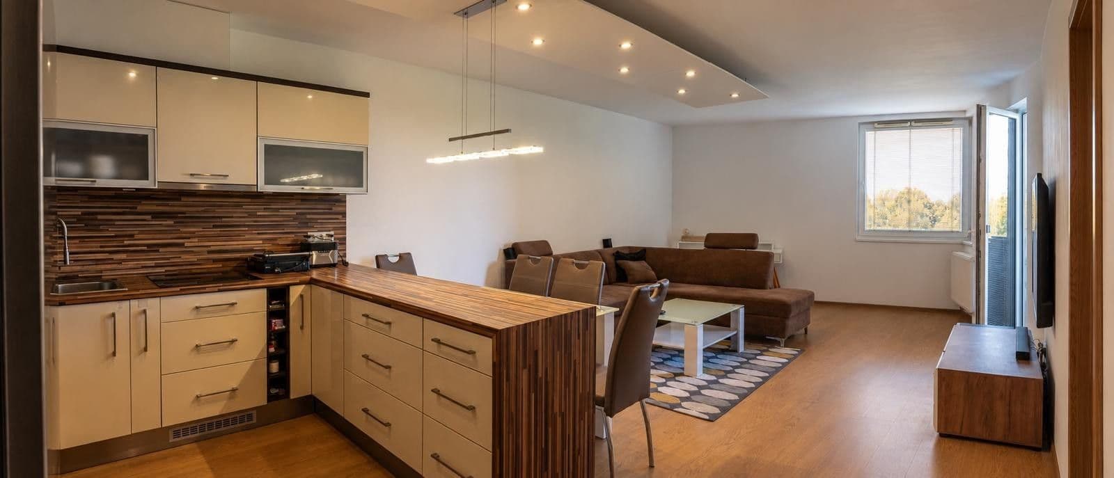 Prodej bytu 2+kk 54 m², Kytlická, Praha, Praha Prodej bytu 2+kk 54 m², Kytlická, Praha, Praha