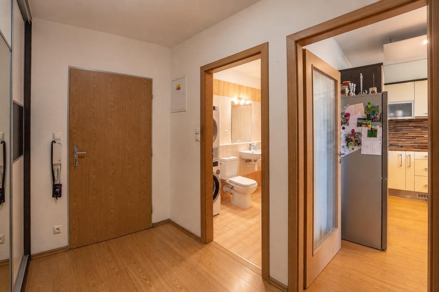 Prodej bytu 2+kk 54 m², Kytlická, Praha, Praha Prodej bytu 2+kk 54 m², Kytlická, Praha, Praha