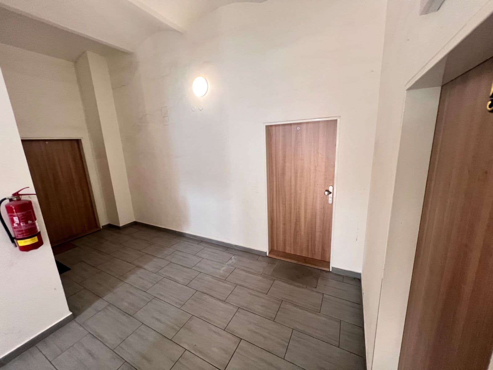 Prodej bytu 1+1 44 m², Dubická, Česká Lípa, Liberecký kraj Prodej bytu 1+1 44 m², Dubická, Česká Lípa, Liberecký kraj