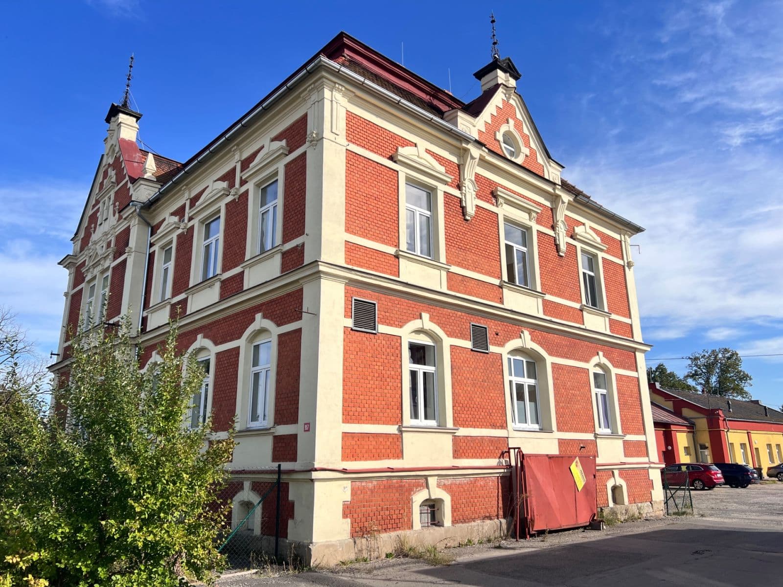 Prodej bytu 1+1 44 m², Dubická, Česká Lípa, Liberecký kraj Prodej bytu 1+1 44 m², Dubická, Česká Lípa, Liberecký kraj