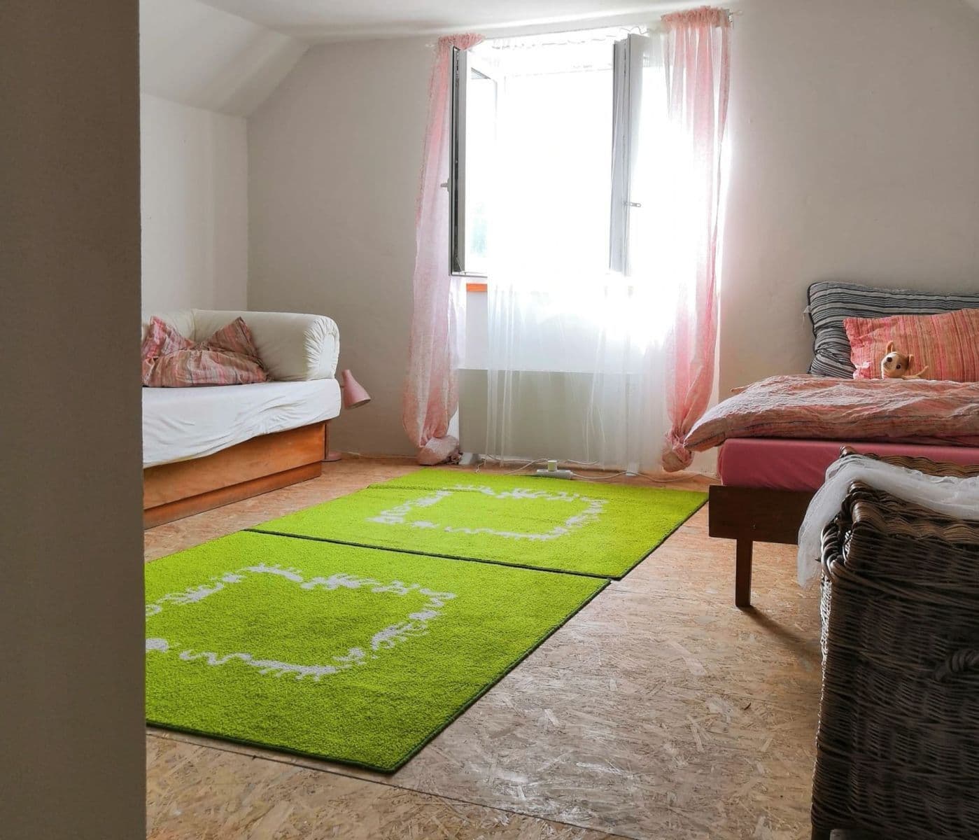 Pronájem bytu 3+kk 110 m², Černá v Pošumaví, Jihočeský kraj Pronájem bytu 3+kk 110 m², Černá v Pošumaví, Jihočeský kraj