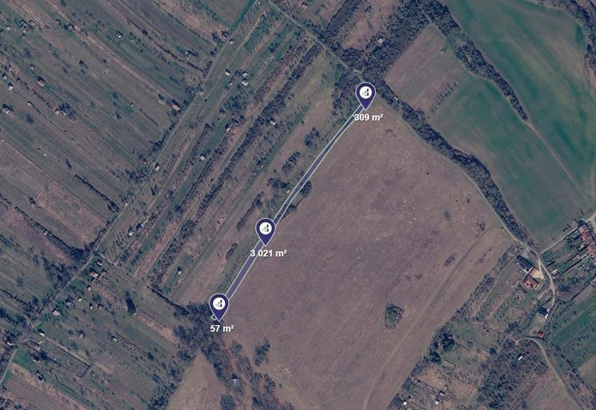 Prodej pozemku 1.111 m², Strážnice, Jihomoravský kraj Prodej pozemku 1.111 m², Strážnice, Jihomoravský kraj