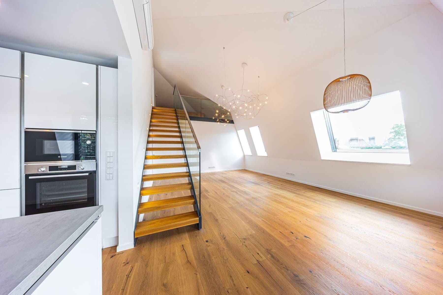 Pronájem bytu 4+kk 151 m², Čiklova, Praha, Praha Pronájem bytu 4+kk 151 m², Čiklova, Praha, Praha