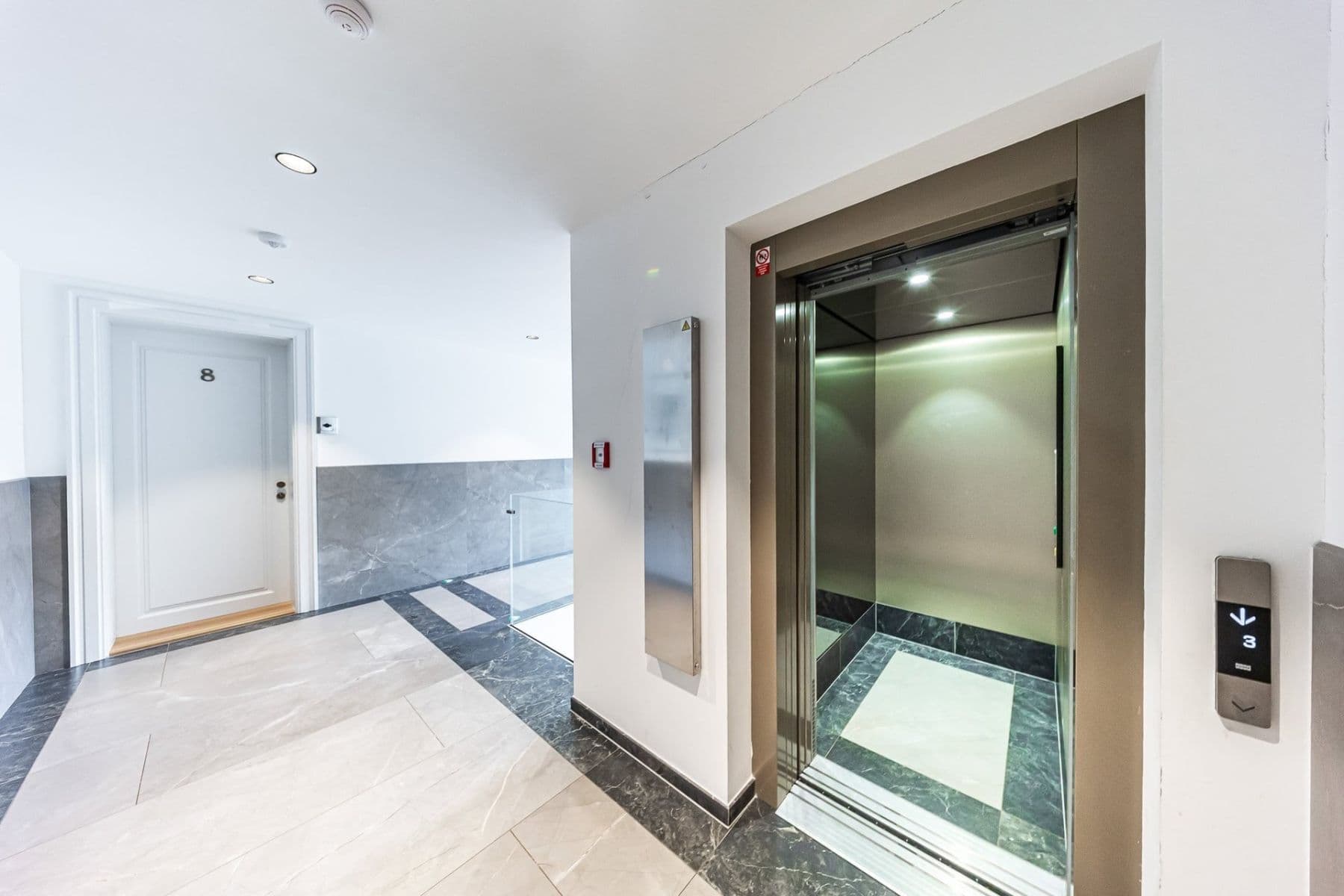 Pronájem bytu 4+kk 151 m², Čiklova, Praha, Praha Pronájem bytu 4+kk 151 m², Čiklova, Praha, Praha