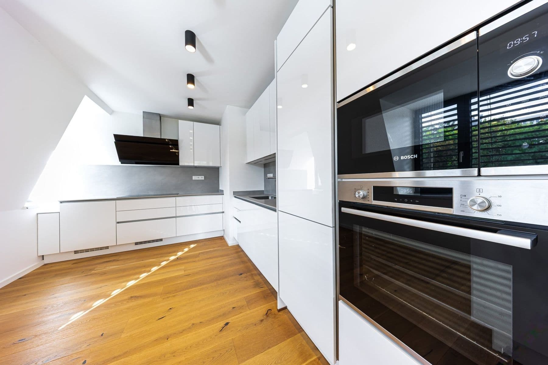 Pronájem bytu 4+kk 151 m², Čiklova, Praha, Praha Pronájem bytu 4+kk 151 m², Čiklova, Praha, Praha