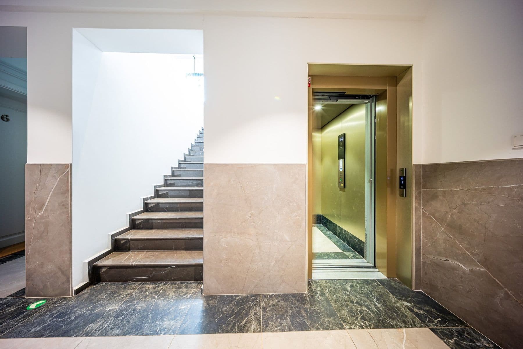 Pronájem bytu 2+kk 52 m², Čiklova, Praha, Praha Pronájem bytu 2+kk 52 m², Čiklova, Praha, Praha