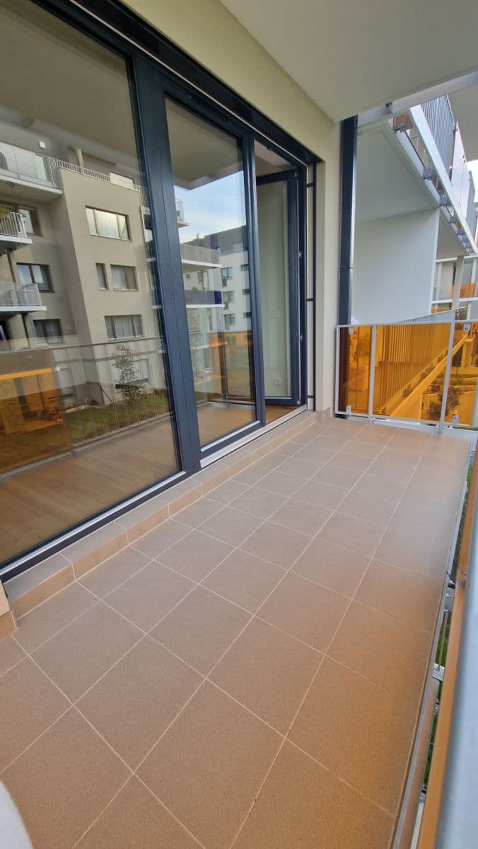 Pronájem bytu 2+kk 51 m², K Beranovu, Praha, Praha Pronájem bytu 2+kk 51 m², K Beranovu, Praha, Praha