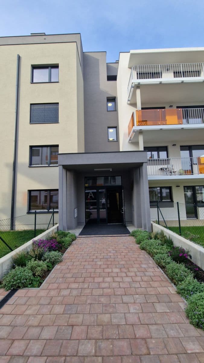 Pronájem bytu 2+kk 51 m², K Beranovu, Praha, Praha Pronájem bytu 2+kk 51 m², K Beranovu, Praha, Praha