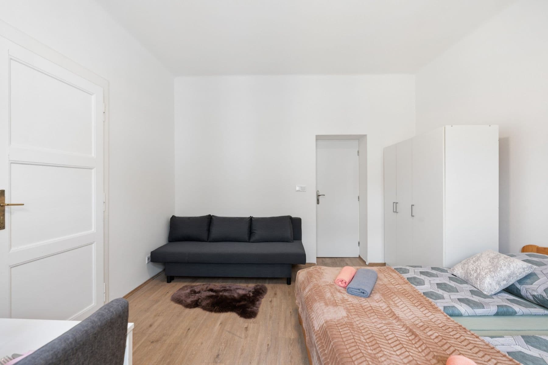 Pronájem bytu 2+kk 53 m², Košická, Praha, Praha Pronájem bytu 2+kk 53 m², Košická, Praha, Praha