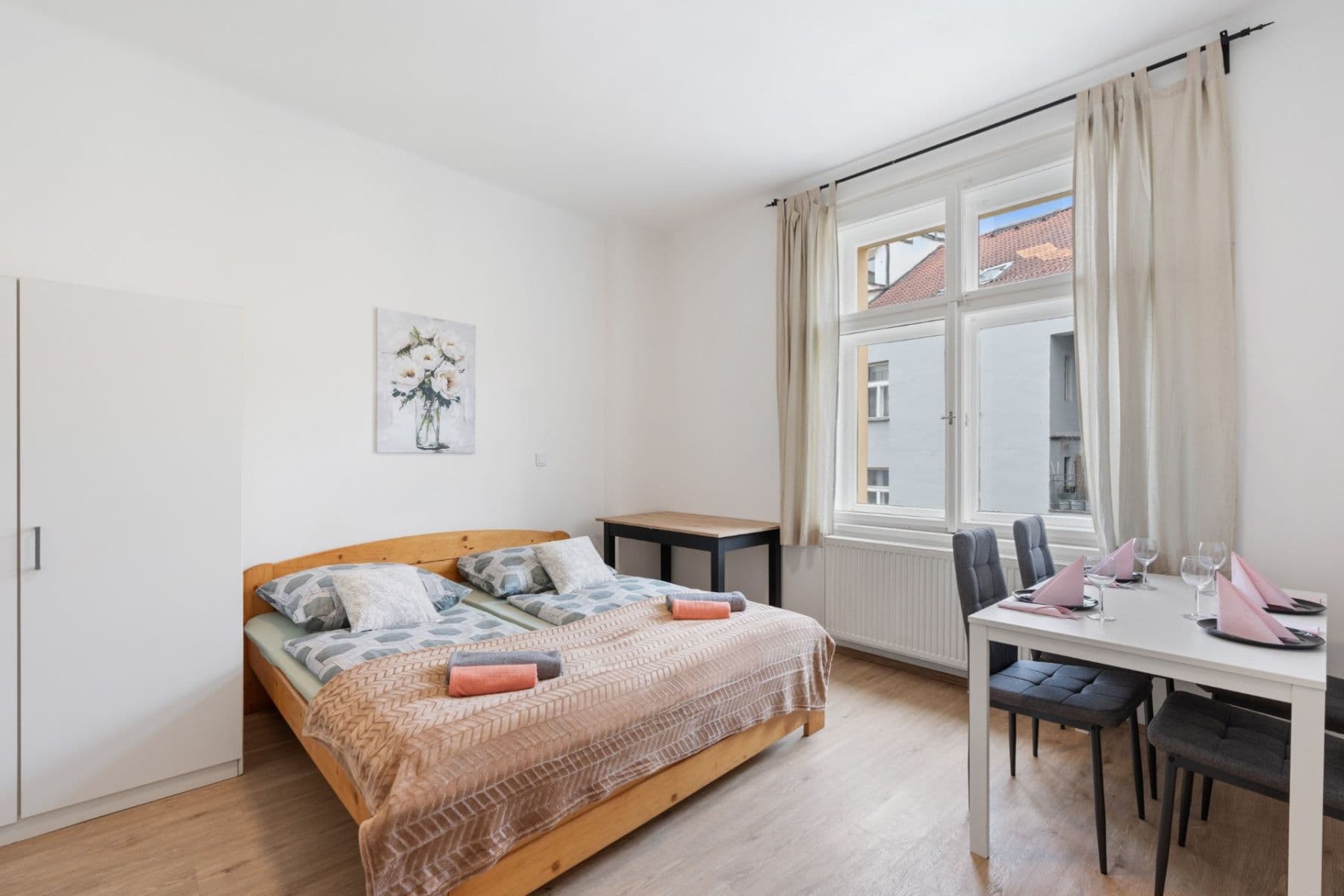 Pronájem bytu 2+kk 53 m², Košická, Praha, Praha Pronájem bytu 2+kk 53 m², Košická, Praha, Praha