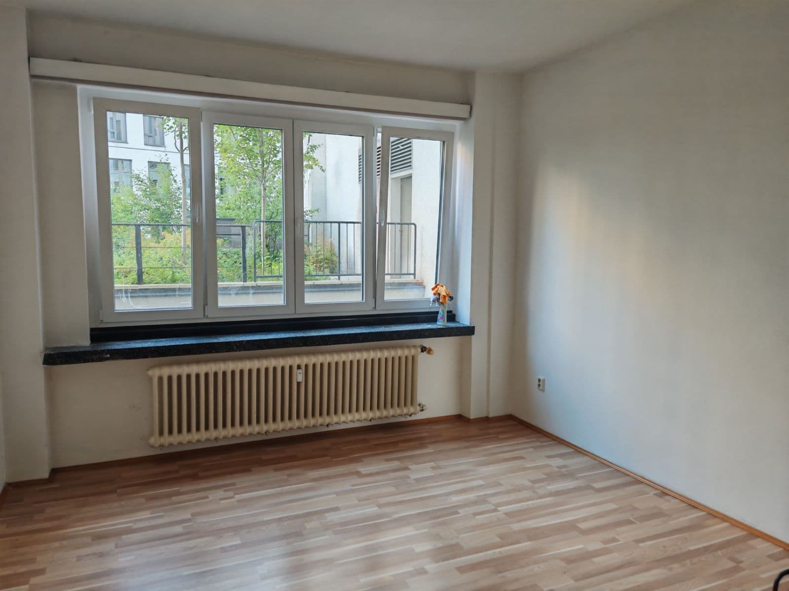Pronájem bytu 2+kk 50 m², U Elektrárny, Praha, Praha Pronájem bytu 2+kk 50 m², U Elektrárny, Praha, Praha