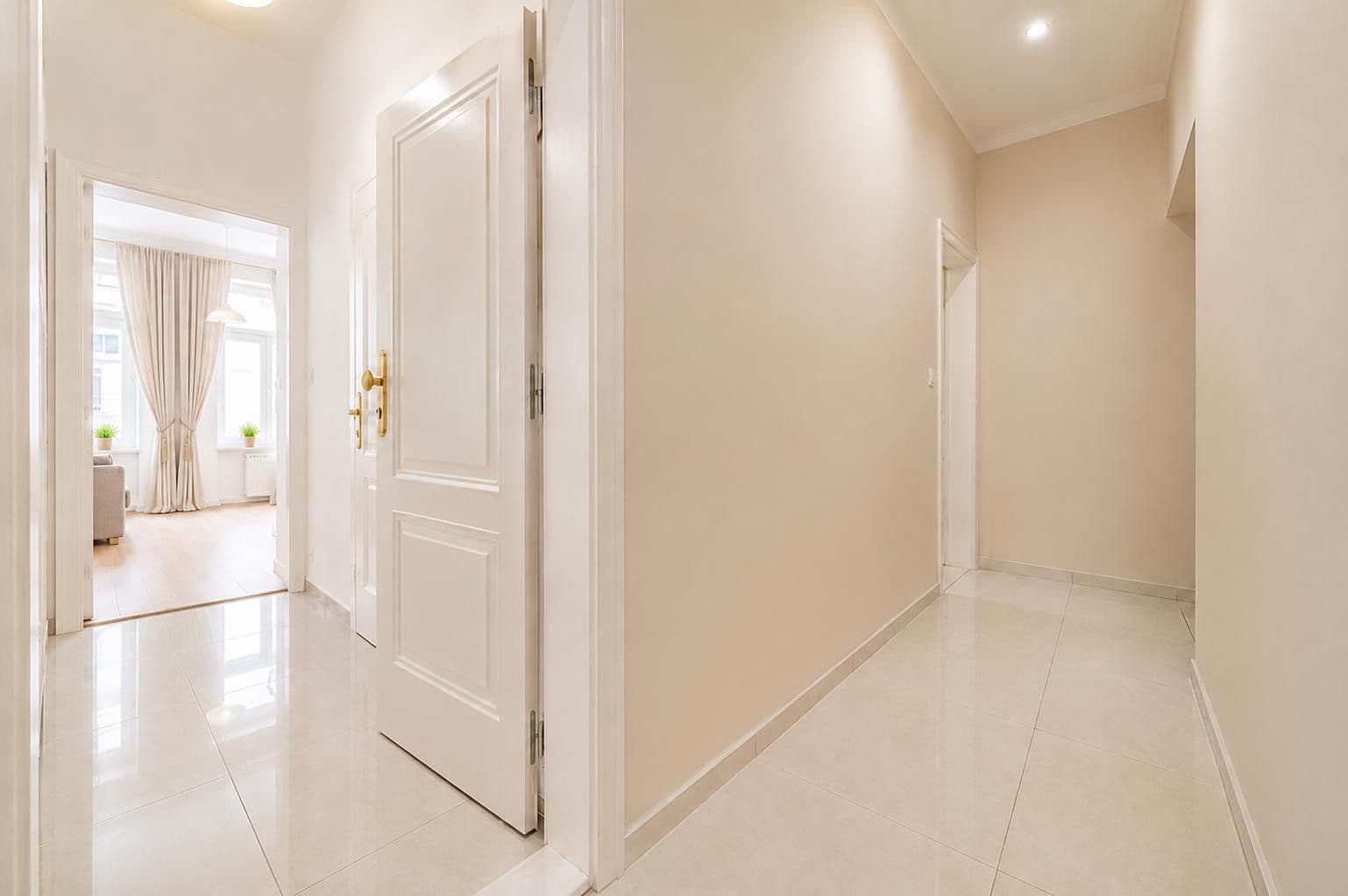 Prodej bytu 1+kk 28 m², Záhřebská, Praha, Praha Prodej bytu 1+kk 28 m², Záhřebská, Praha, Praha