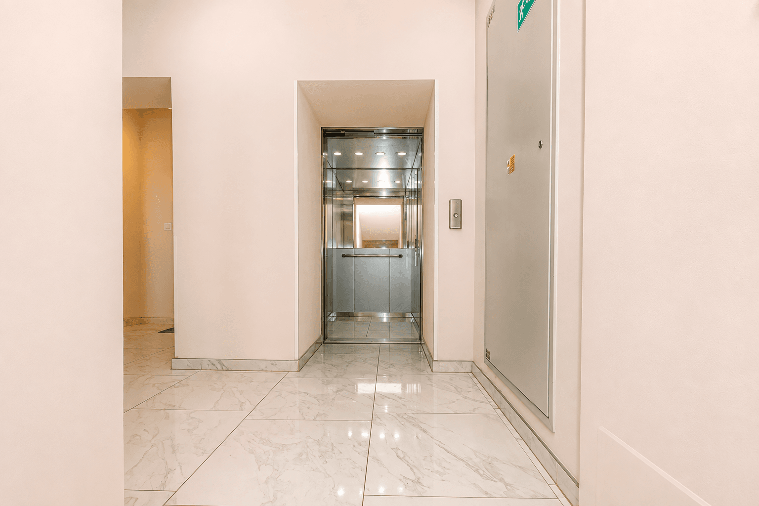 Prodej bytu 1+kk 28 m², Záhřebská, Praha, Praha Prodej bytu 1+kk 28 m², Záhřebská, Praha, Praha