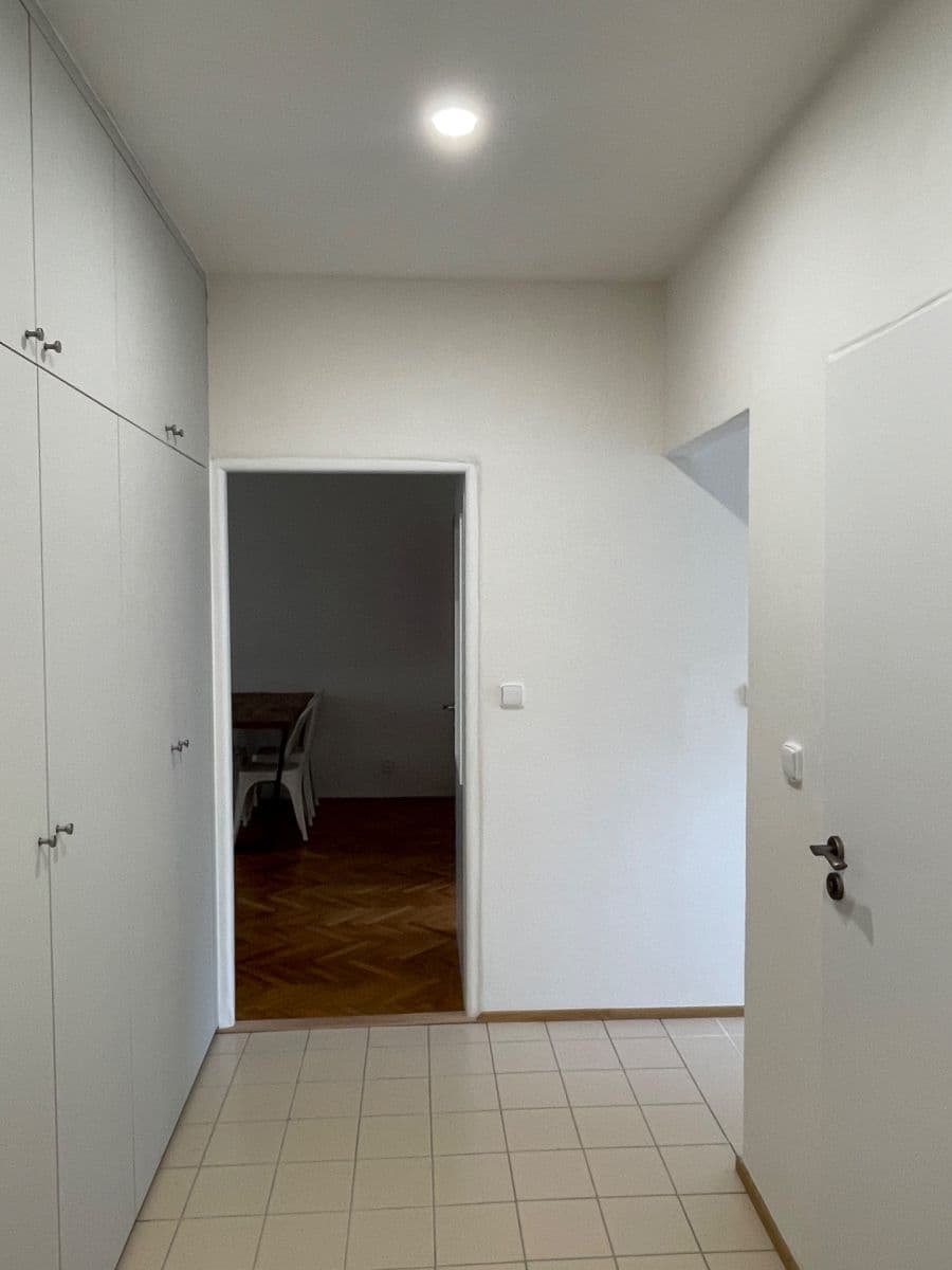 Pronájem bytu 2+1 53 m², Nad Alejí, Praha, Praha Pronájem bytu 2+1 53 m², Nad Alejí, Praha, Praha