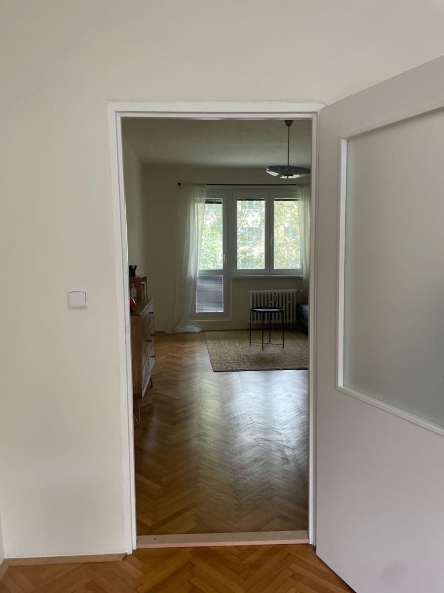 Pronájem bytu 2+1 53 m², Nad Alejí, Praha, Praha Pronájem bytu 2+1 53 m², Nad Alejí, Praha, Praha