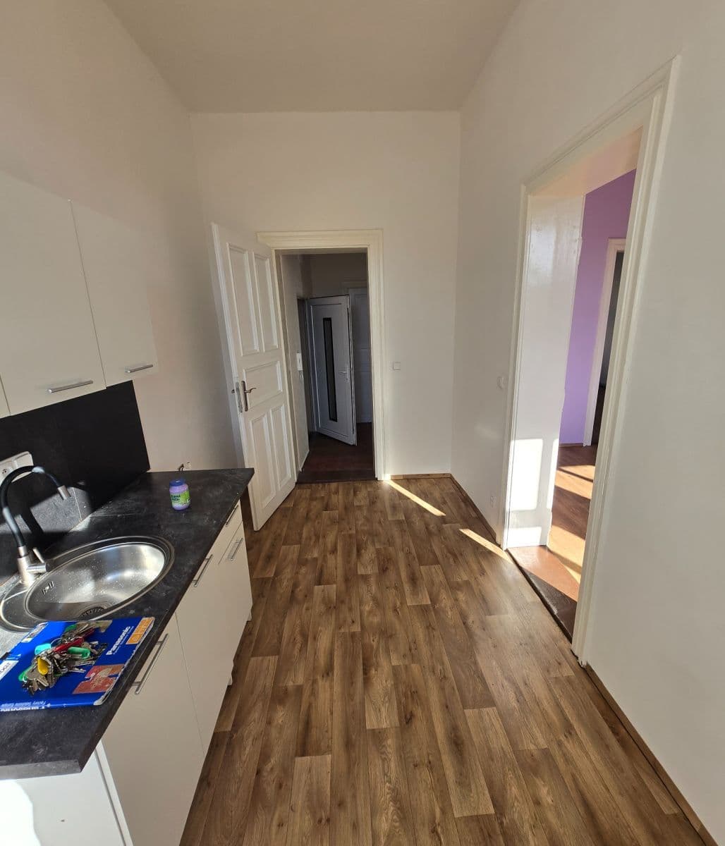 Pronájem bytu 2+1 60 m², Lidická, Česká Kamenice, Ústecký kraj Pronájem bytu 2+1 60 m², Lidická, Česká Kamenice, Ústecký kraj