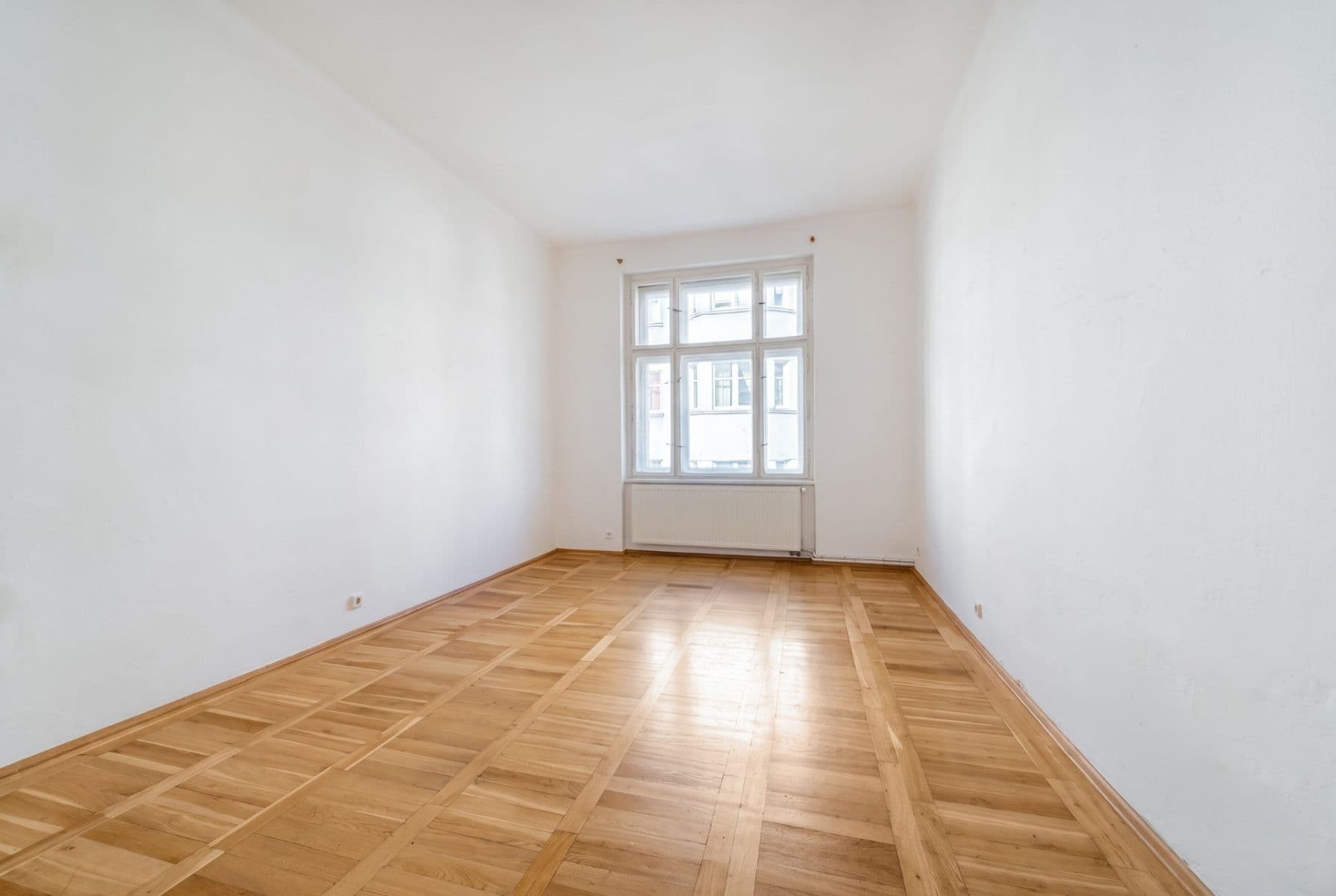 Prodej bytu 3+1 92 m², Primátorská, Praha, Praha Prodej bytu 3+1 92 m², Primátorská, Praha, Praha