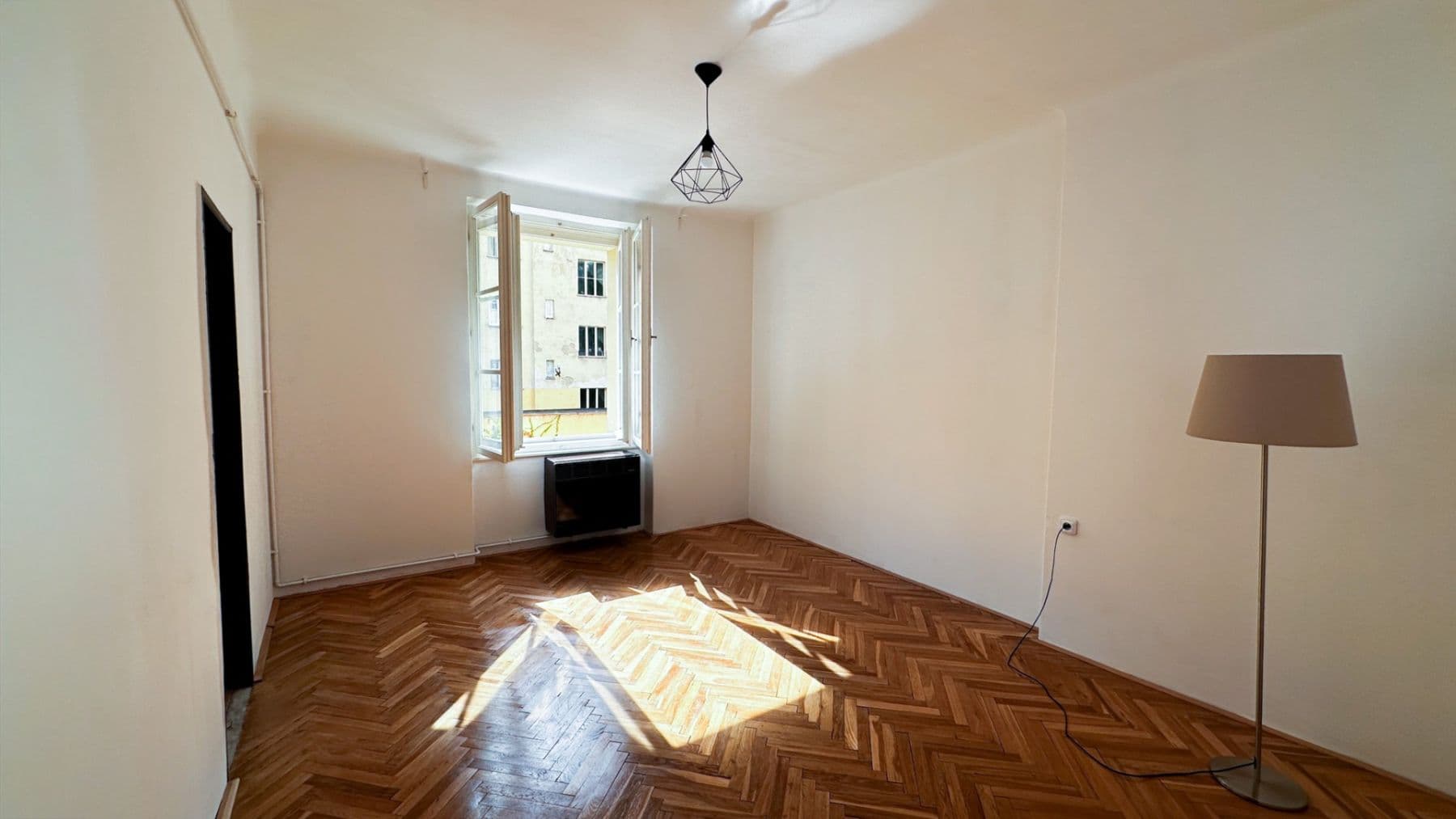 Pronájem bytu 2+1 37 m², Žerotínova, Praha, Praha Pronájem bytu 2+1 37 m², Žerotínova, Praha, Praha