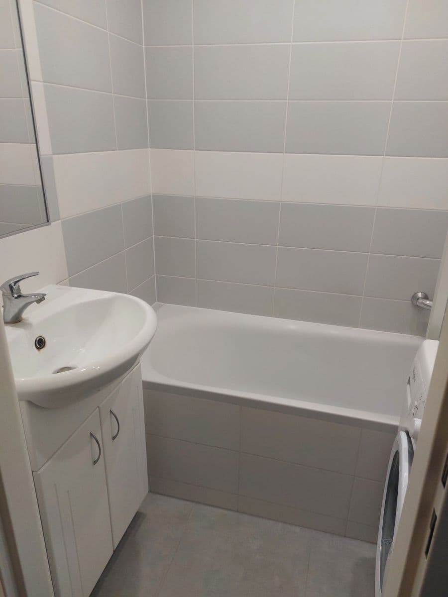 Prodej bytu 3+1 66 m², Uničovská, Šternberk, Olomoucký kraj Prodej bytu 3+1 66 m², Uničovská, Šternberk, Olomoucký kraj