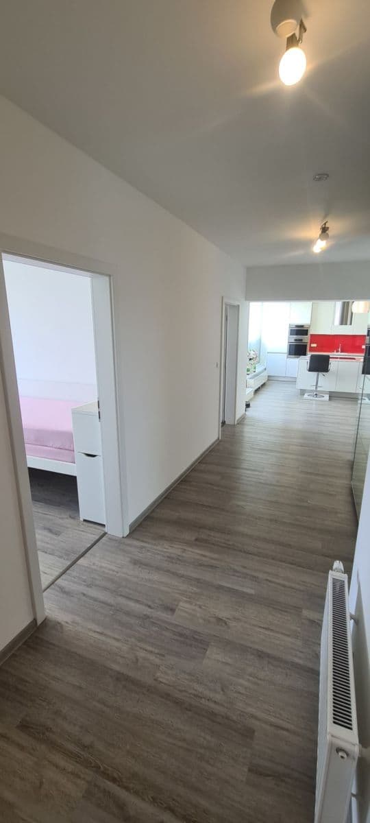Pronájem bytu 5+kk 122 m², Nad Přehradou, Brno, Jihomoravský kraj Pronájem bytu 5+kk 122 m², Nad Přehradou, Brno, Jihomoravský kraj