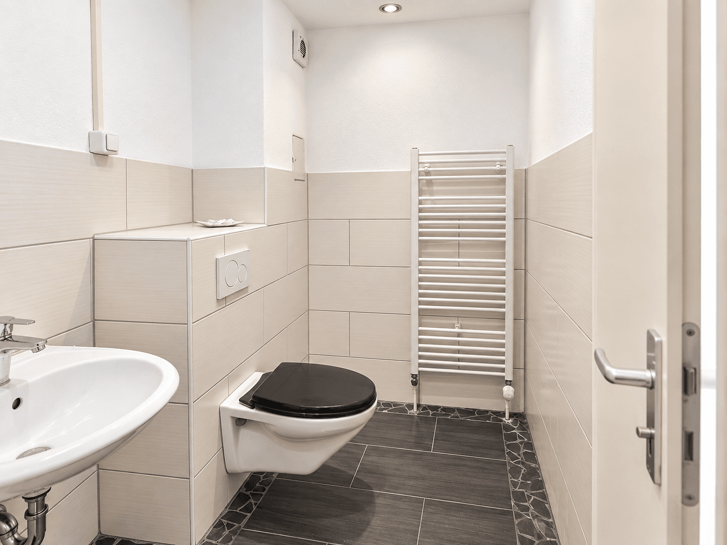 Prodej bytu 2+kk 75 m², Bochum, Severní Porýní-Vestfálsko Prodej bytu 2+kk 75 m², Bochum, Severní Porýní-Vestfálsko