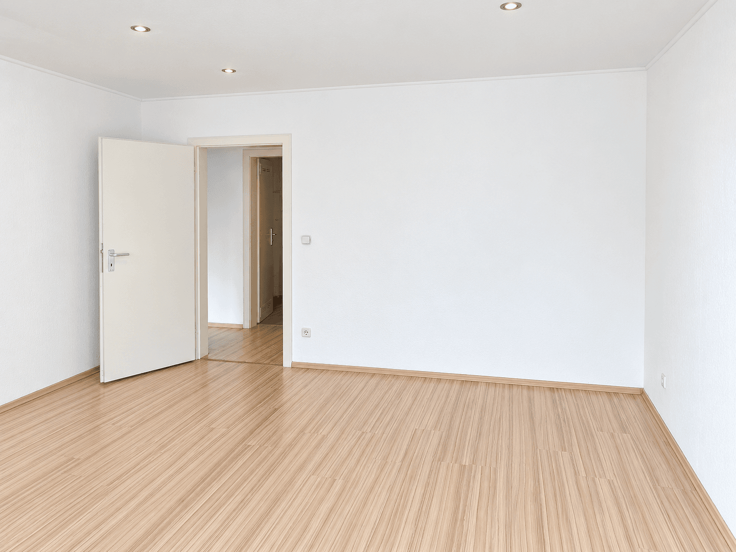 Prodej bytu 2+kk 75 m², Bochum, Severní Porýní-Vestfálsko Prodej bytu 2+kk 75 m², Bochum, Severní Porýní-Vestfálsko