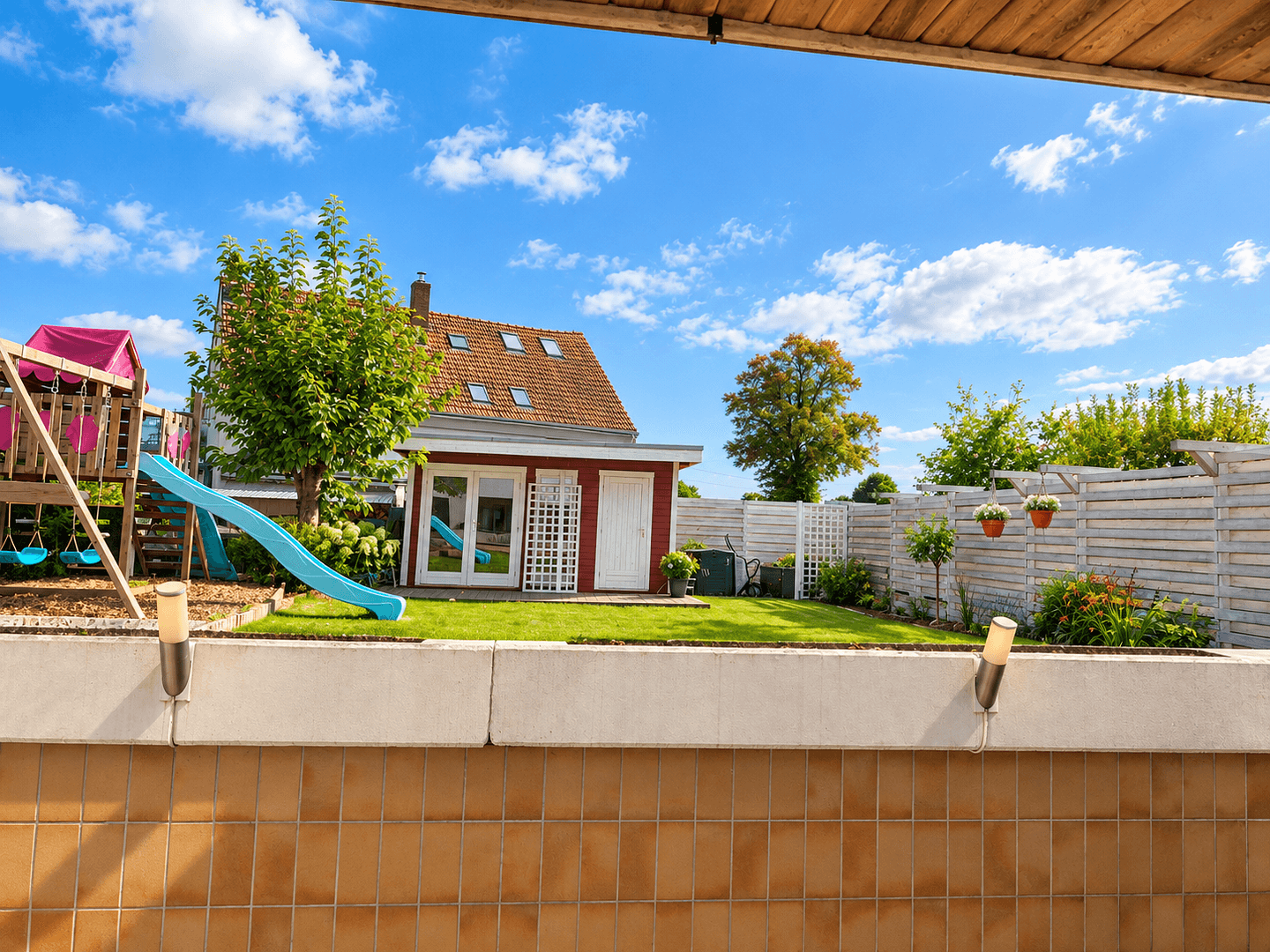 Prodej bytu 2+kk 75 m², Bochum, Severní Porýní-Vestfálsko Prodej bytu 2+kk 75 m², Bochum, Severní Porýní-Vestfálsko