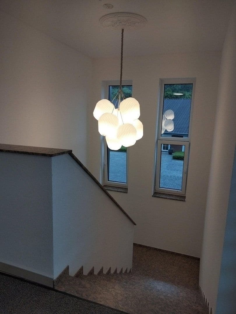 Prodej nebytového prostoru 1.400 m², Rösrath, Severní Porýní-Vestfálsko Prodej nebytového prostoru 1.400 m², Rösrath, Severní Porýní-Vestfálsko