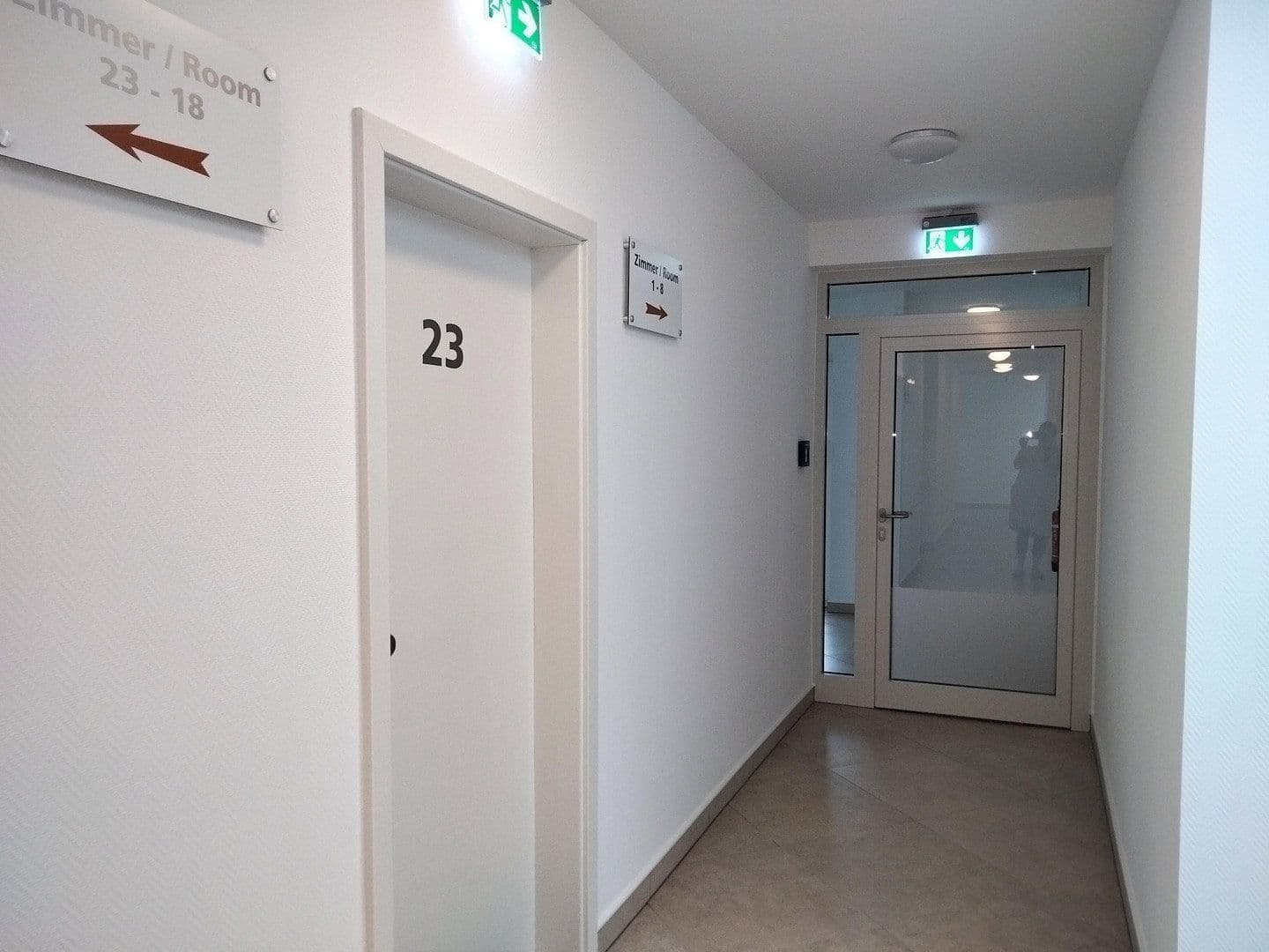 Prodej nebytového prostoru 1.400 m², Rösrath, Severní Porýní-Vestfálsko Prodej nebytového prostoru 1.400 m², Rösrath, Severní Porýní-Vestfálsko