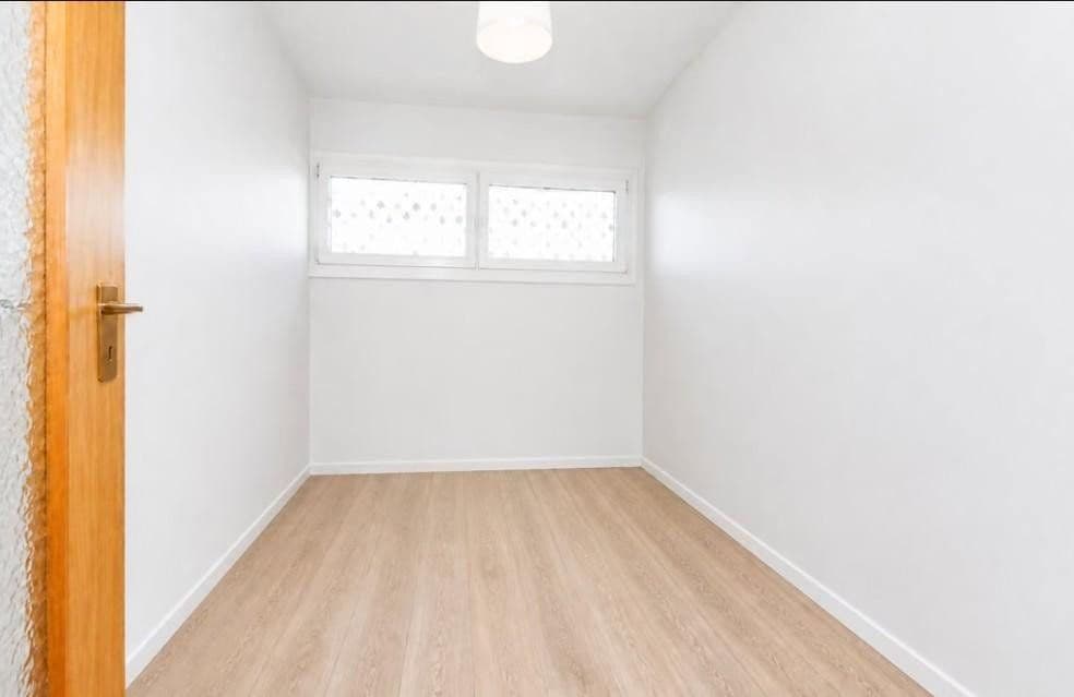 Pronájem bytu 4+1 97 m², Erftstadt, Severní Porýní-Vestfálsko Pronájem bytu 4+1 97 m², Erftstadt, Severní Porýní-Vestfálsko