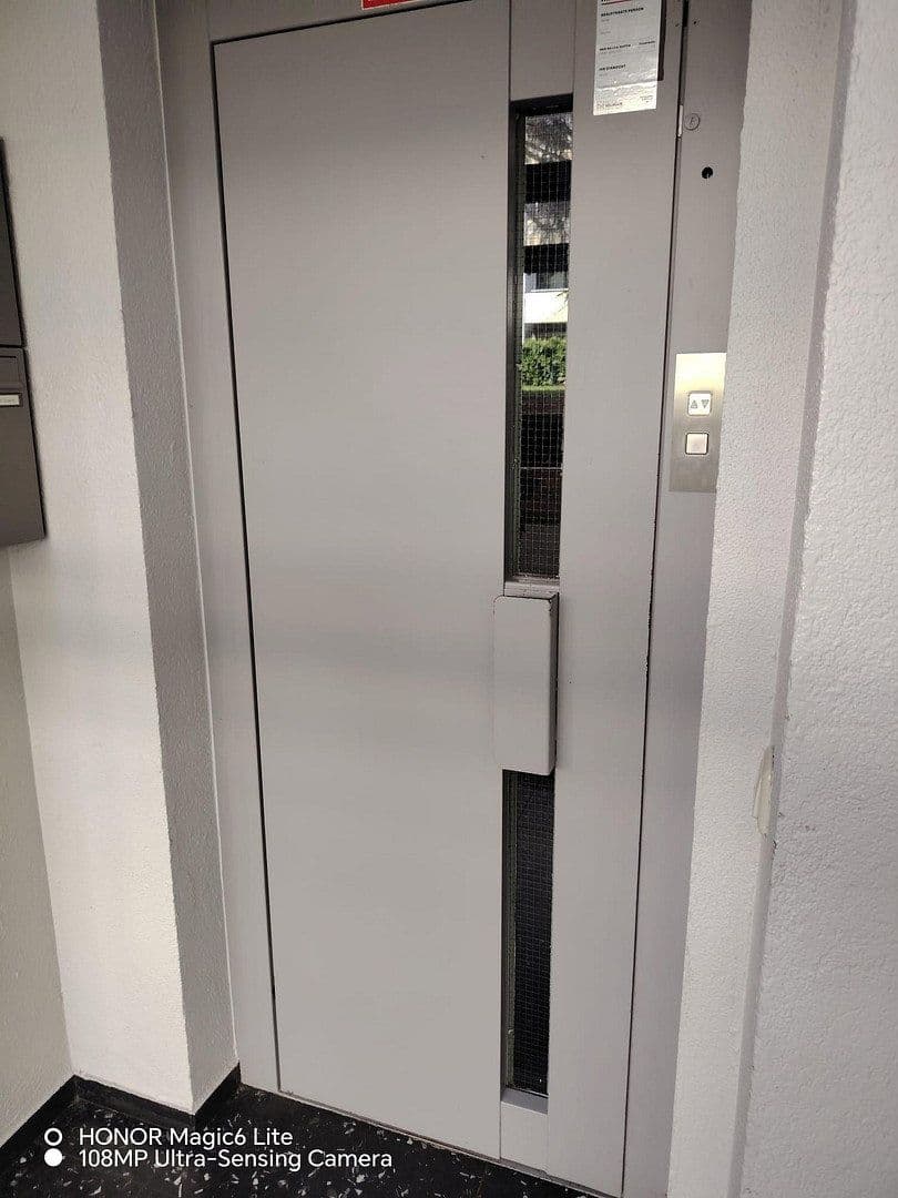 Prodej bytu 3+1 73 m², Hansjakobstr. 123a, München, Bavorsko Prodej bytu 3+1 73 m², Hansjakobstr. 123a, München, Bavorsko
