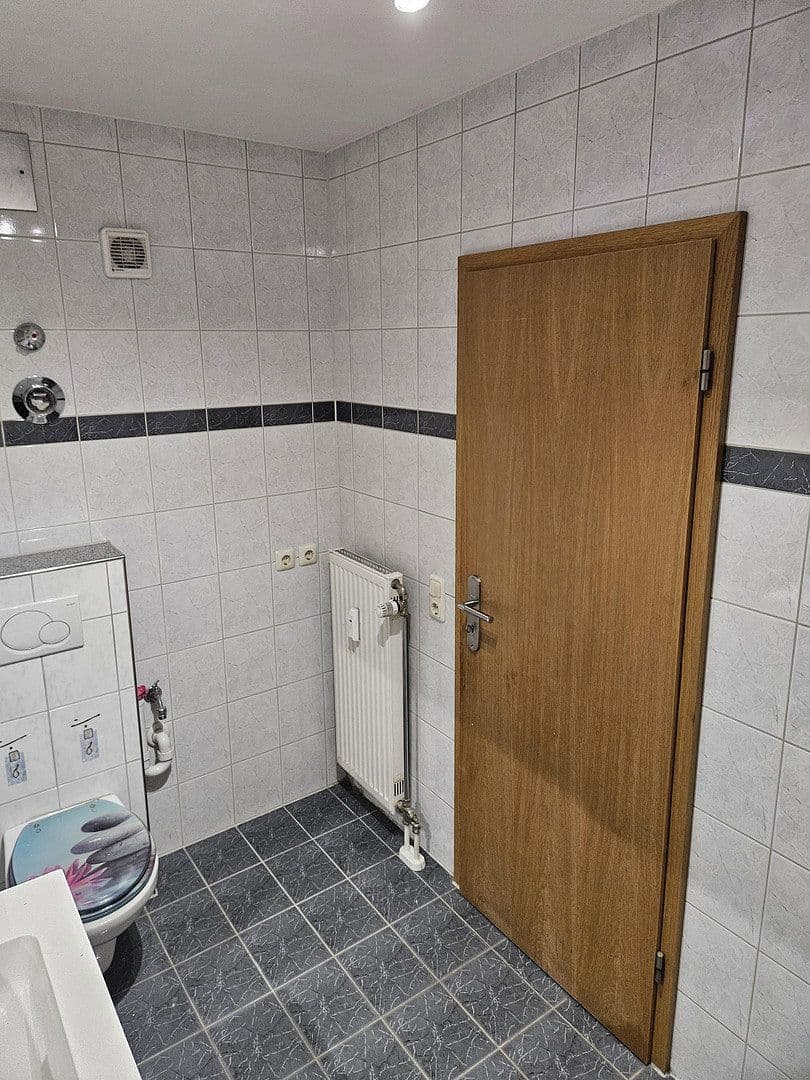 Prodej bytu 3+1 70 m², Schloßstraße 23a, Schrobenhausen - Sandizell, Bavorsko Prodej bytu 3+1 70 m², Schloßstraße 23a, Schrobenhausen - Sandizell, Bavorsko